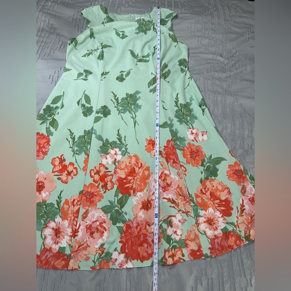 London Times Woman Dress sz14w Sleeveless Green & Peach Floral Cottagecore Curvy - Picture 6 of 6
